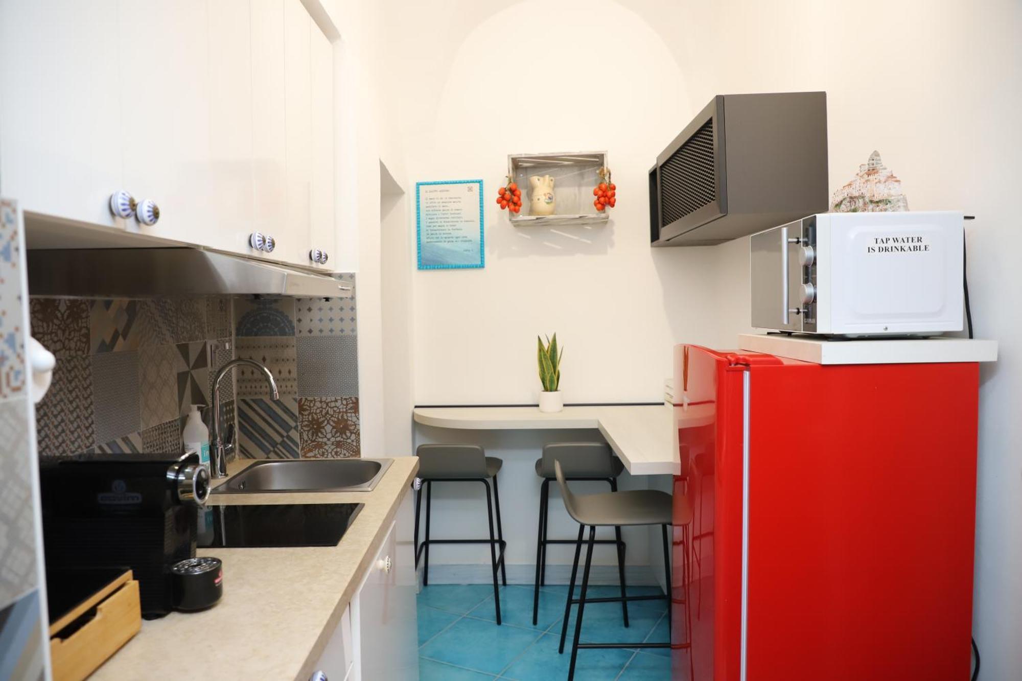 Piazzetta Petrone Apartments + Parking Vieste Eksteriør billede