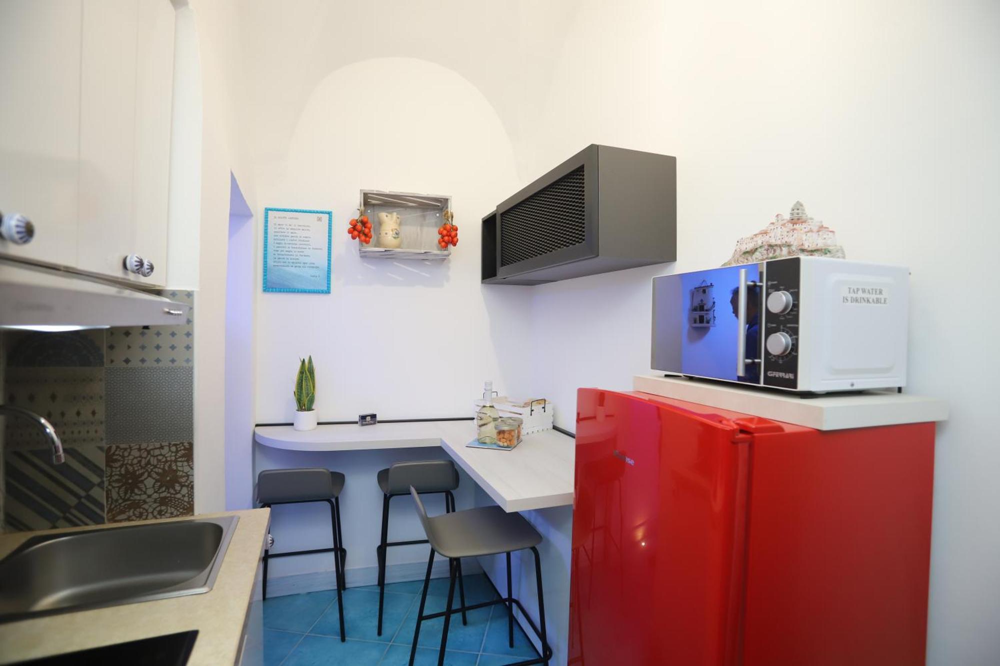 Piazzetta Petrone Apartments + Parking Vieste Eksteriør billede